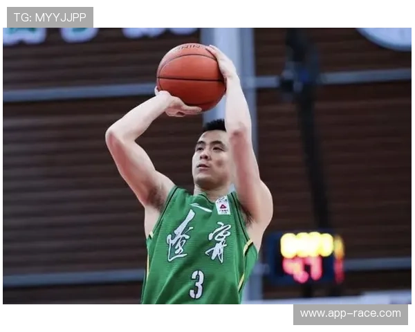 赵继伟左膝受伤离场,辽宁男篮后场告急