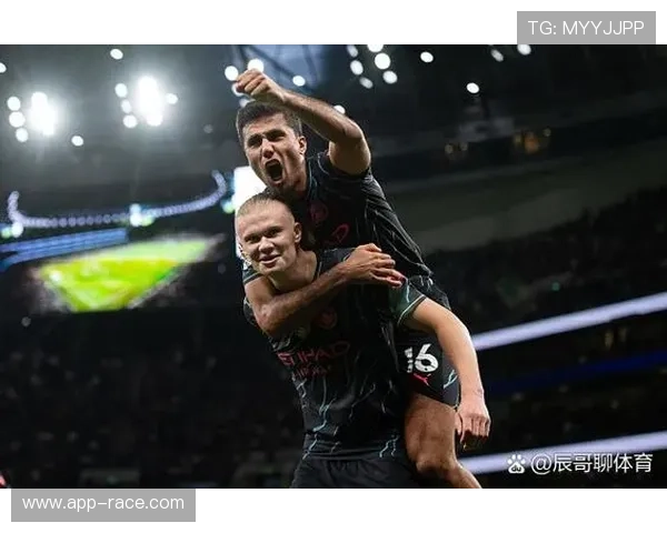 曼城施压阿森纳:争冠天平首度向卫冕冠军倾斜